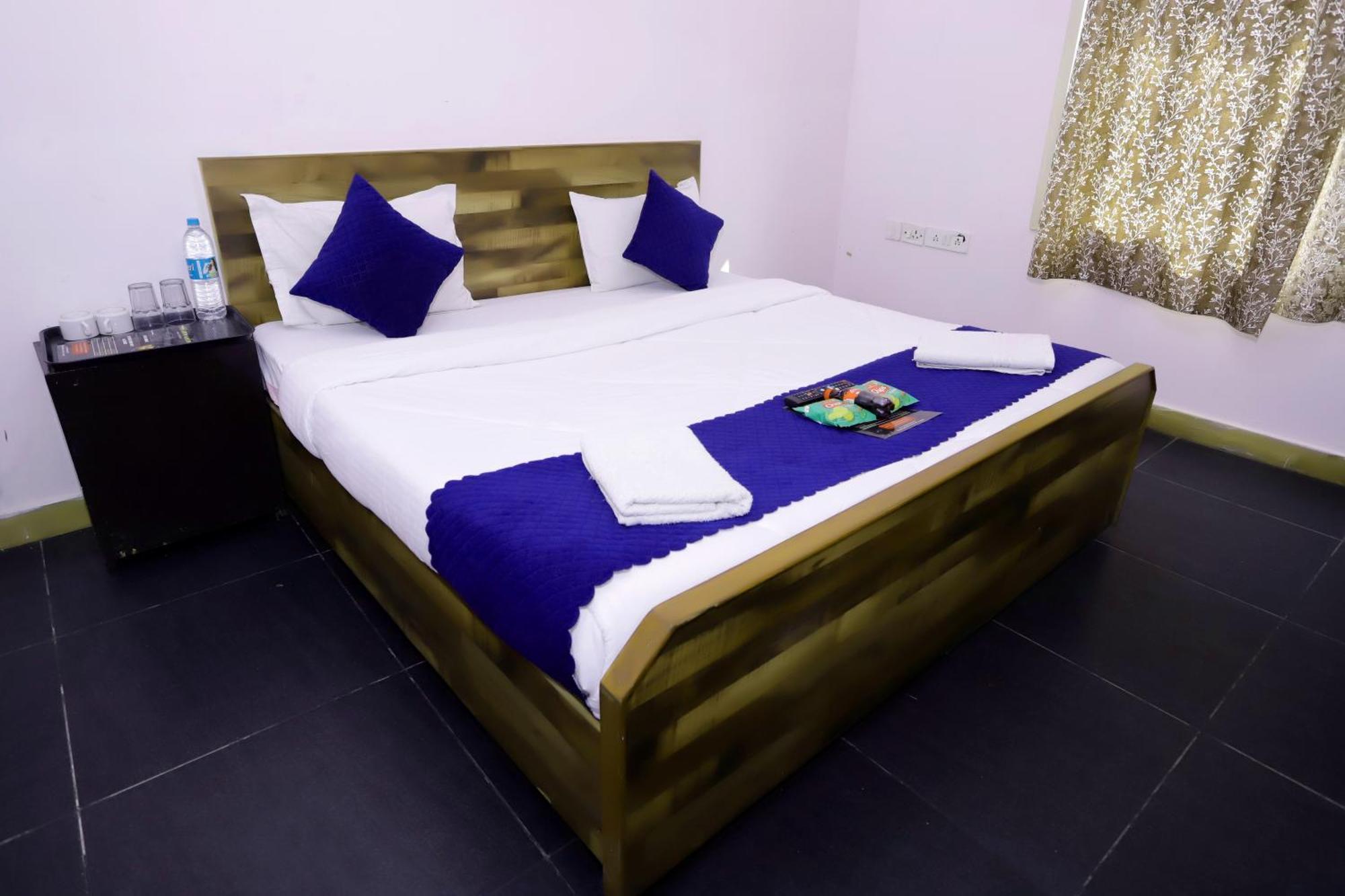 Hotel Warm Welcome - Noida Sector 51 Εξωτερικό φωτογραφία