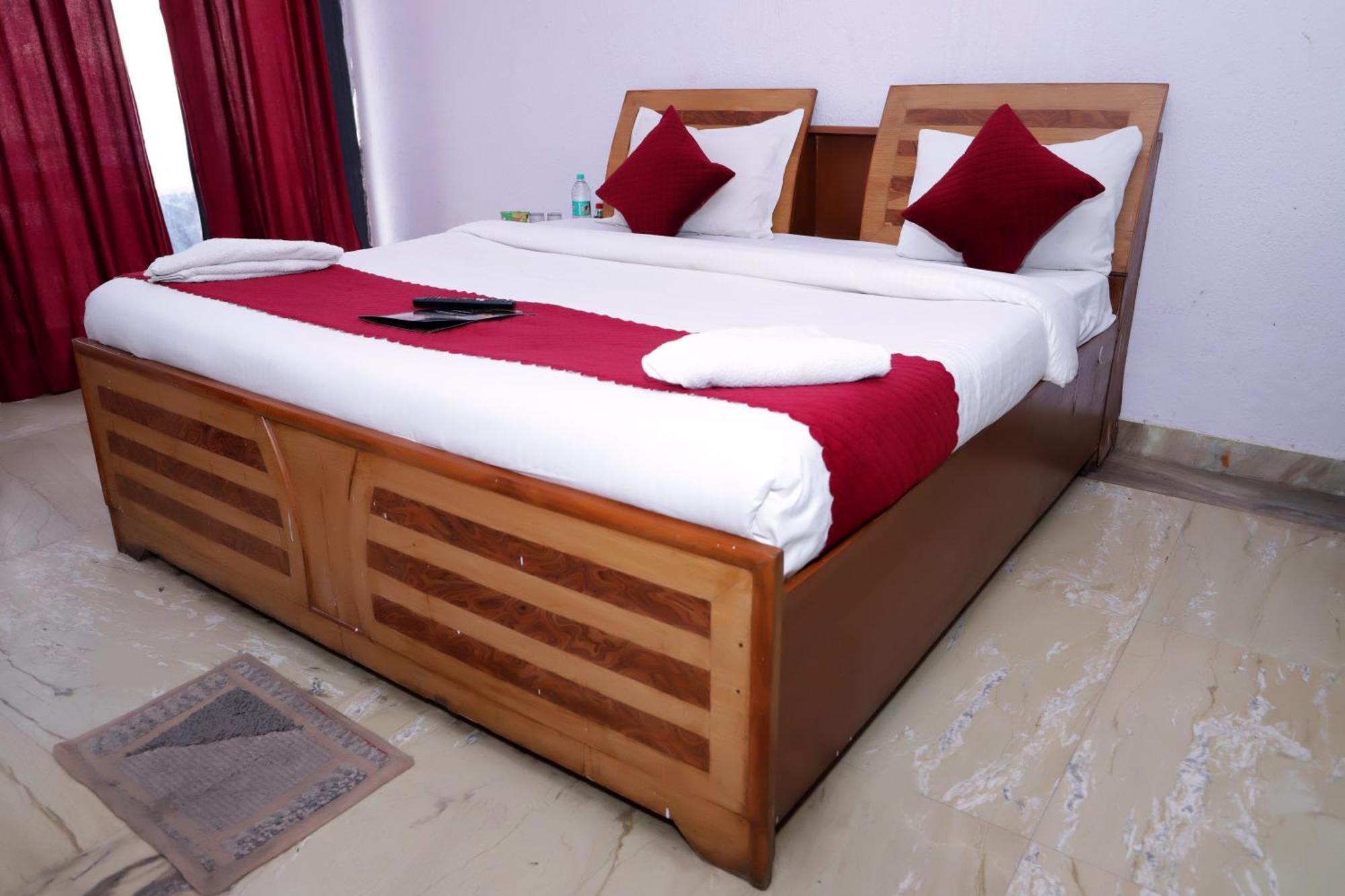 Hotel Warm Welcome - Noida Sector 51 Εξωτερικό φωτογραφία