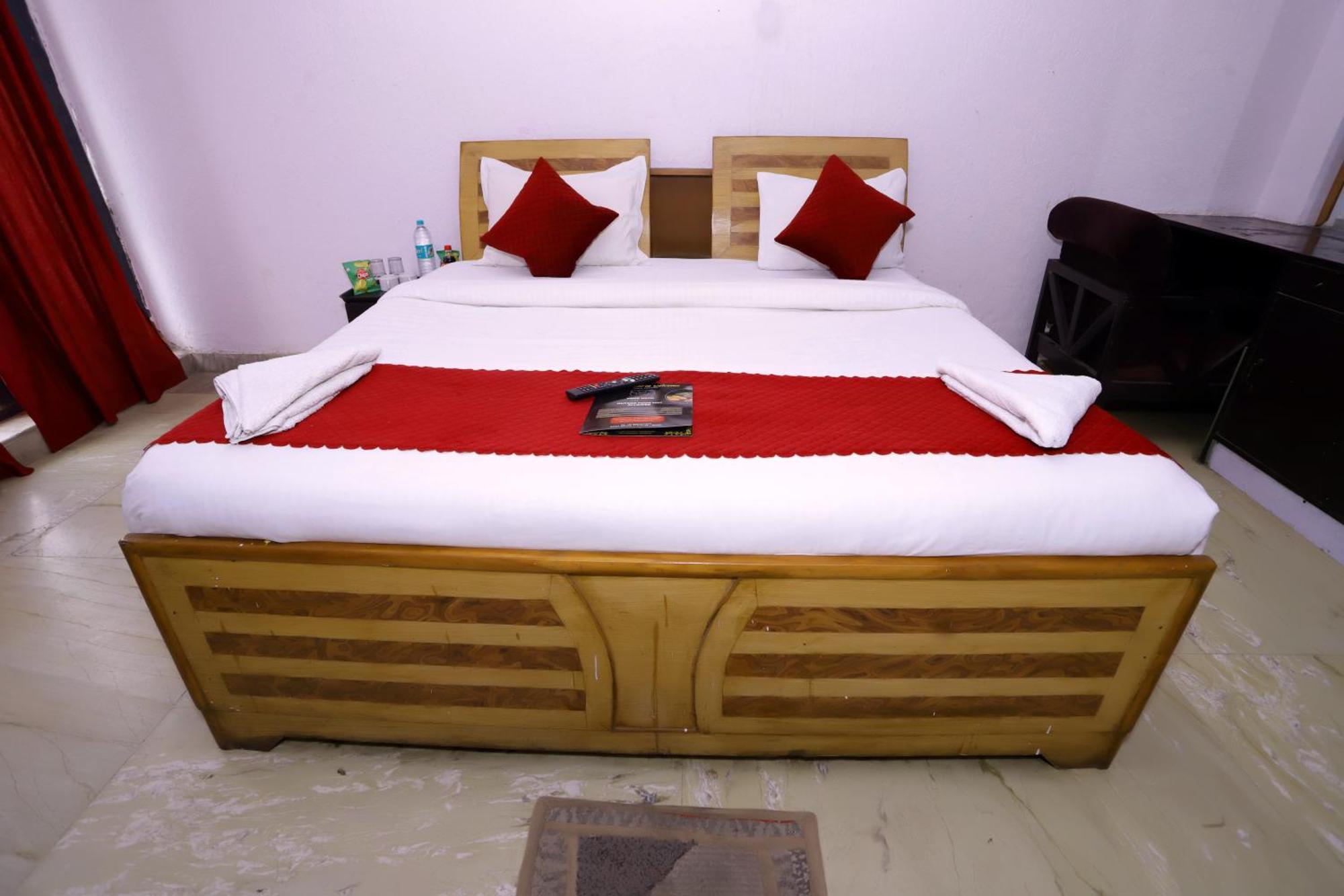 Hotel Warm Welcome - Noida Sector 51 Εξωτερικό φωτογραφία